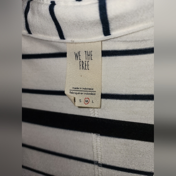We The Free / Free People V-neck top - Picture 7 of 7